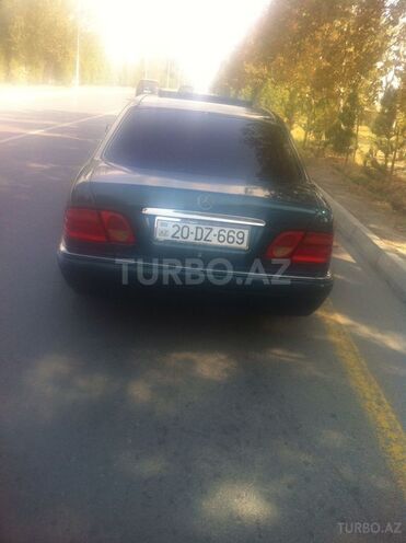 Mercedes E 200 1996, 180,000 km - 2.0 l - Mingəçevir