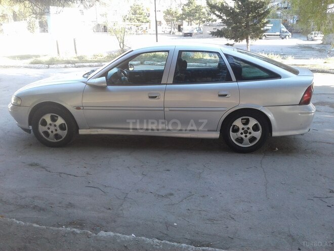 Opel Vectra 1999, 333,250 km - 1.8 l - Sumqayıt