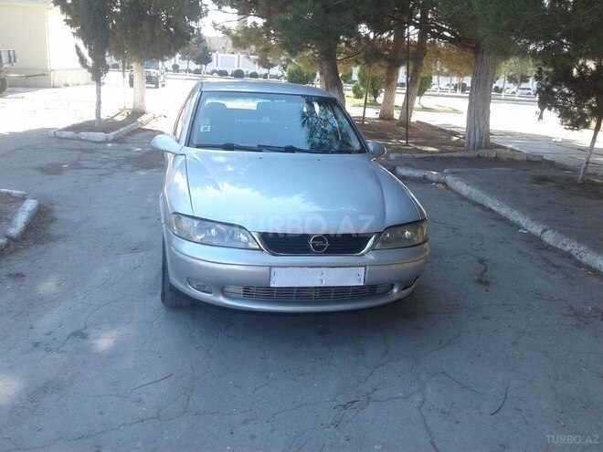 Opel Vectra 1999, 333,250 km - 1.8 l - Sumqayıt