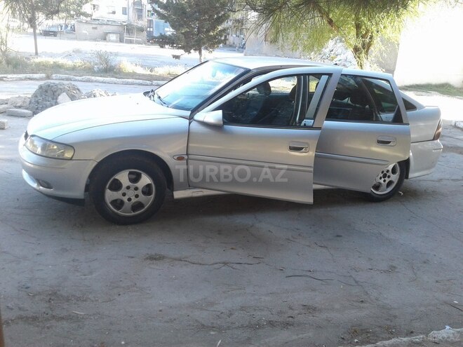 Opel Vectra 1999, 333,250 km - 1.8 l - Sumqayıt