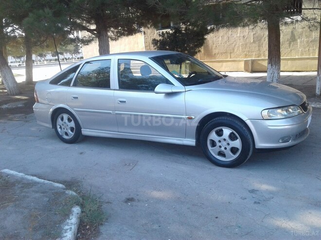 Opel Vectra 1999, 333,250 km - 1.8 l - Sumqayıt