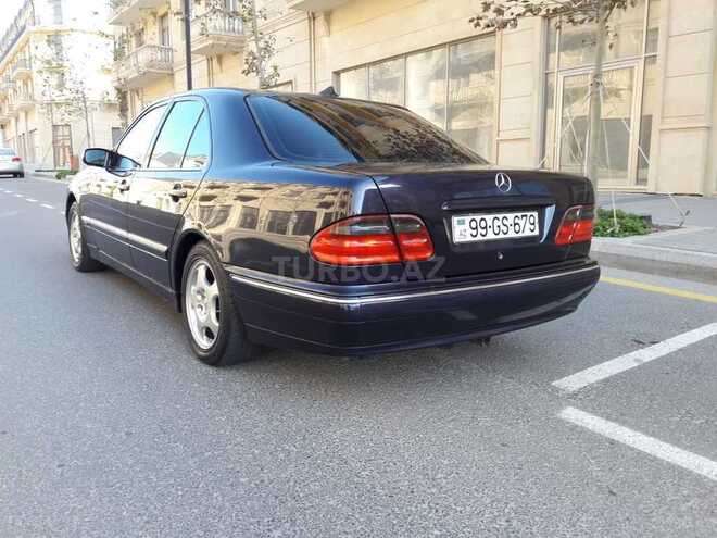 Mercedes E 270 1999, 273,000 km - 2.7 l - Bakı