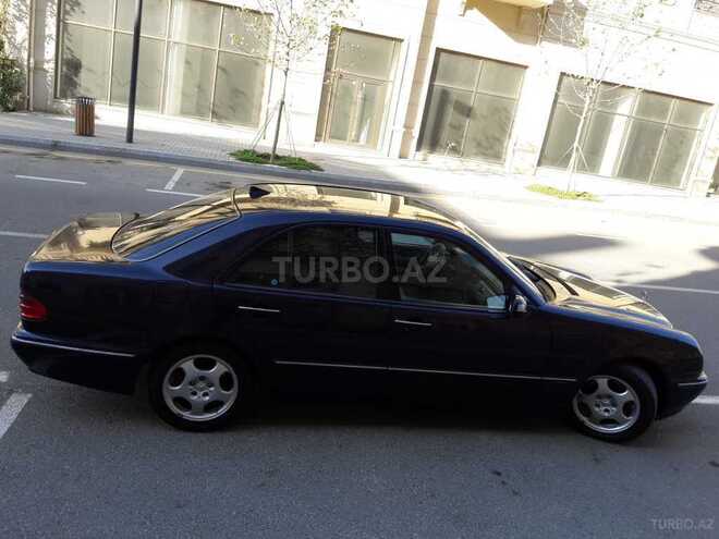 Mercedes E 270 1999, 273,000 km - 2.7 l - Bakı