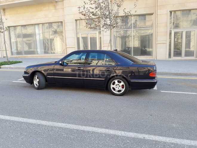 Mercedes E 270 1999, 273,000 km - 2.7 l - Bakı