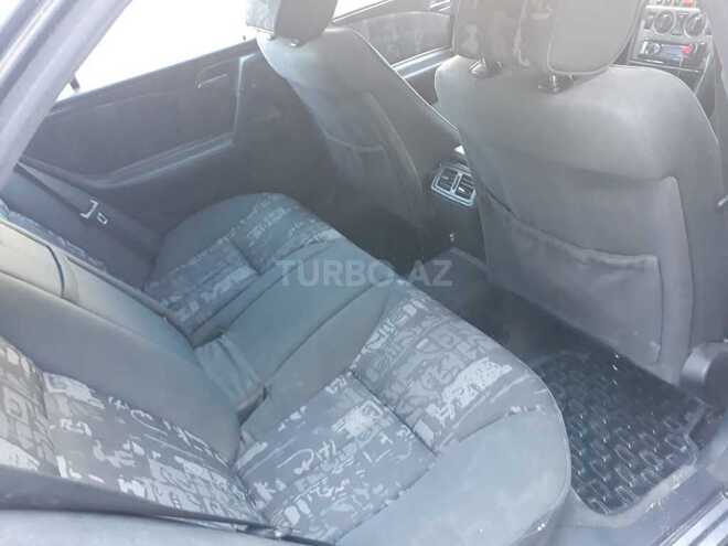 Mercedes E 300 1997, 582,780 km - 3.0 l - Bakı