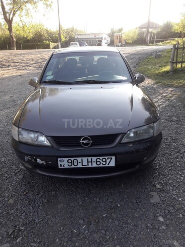 Opel Vectra 1998, 250,000 km - 2.0 л - Sumqayıt