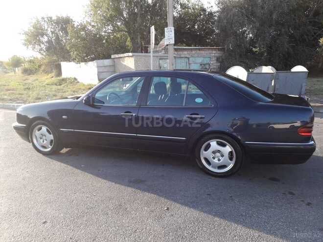 Mercedes E 240 1998, 307,236 km - 2.4 л - Sumqayıt