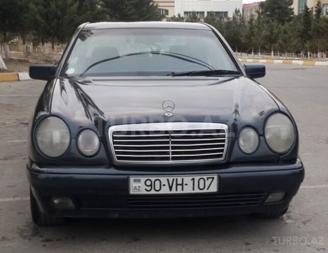 Mercedes E 220 1997, 538,000 km - 2.2 l - Sumqayıt