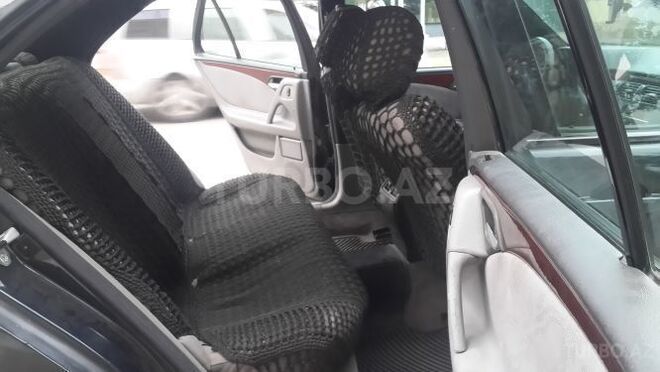 Mercedes E 220 1997, 538,000 km - 2.2 l - Sumqayıt