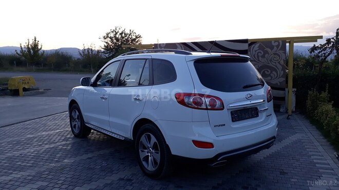Hyundai Grand Santa Fe 2012, 100,000 km - 2.4 л - Gəncə