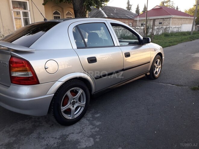 Opel Astra 2000, 200,000 km - 1.6 l - Balakən