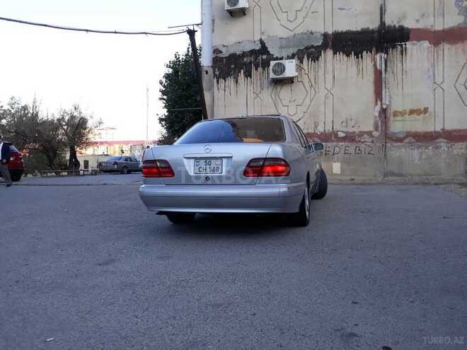 Mercedes E 320 2000, 171,000 km - 3.2 l - Sumqayıt