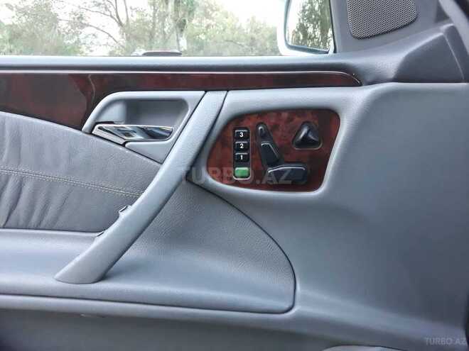 Mercedes E 320 2000, 171,000 km - 3.2 l - Sumqayıt
