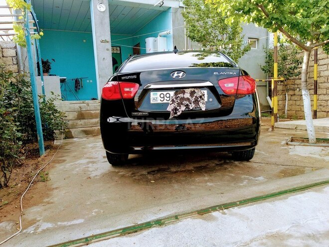 Hyundai Elantra 2009, 110,000 km - 0.2 л - Bakı