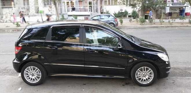 Mercedes B 170 2009, 108,000 km - 1.7 l - Bakı