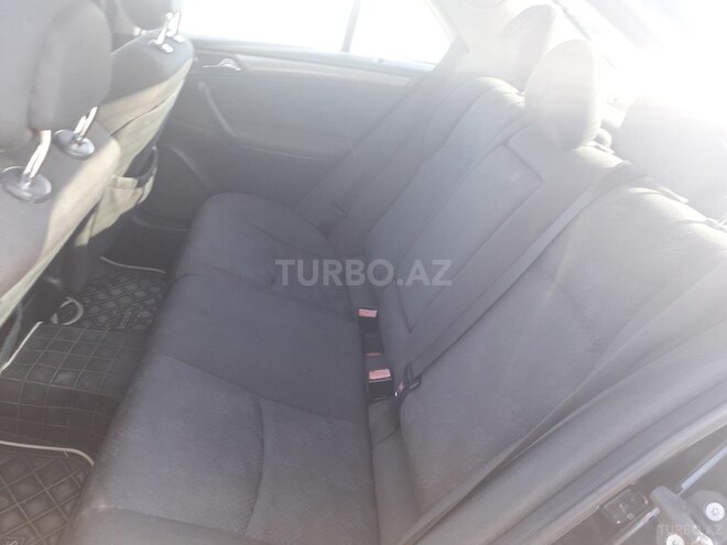 Mercedes C 240 2001, 370,000 km - 2.4 l - Sumqayıt