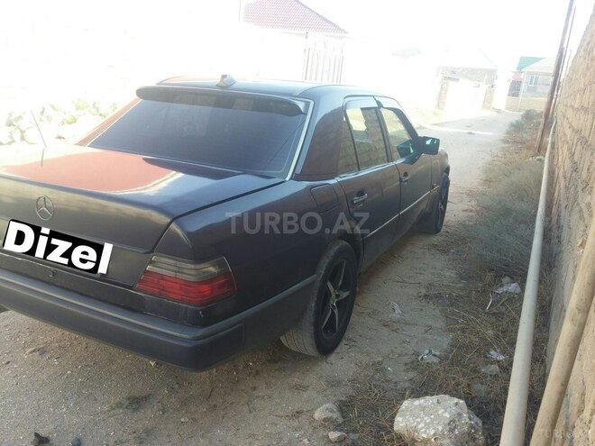 Mercedes E 200 1993, 814,000 km - 0.2 l - Bakı