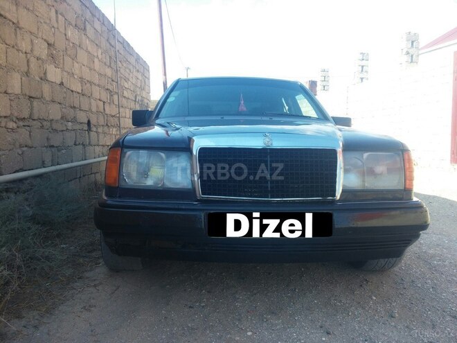 Mercedes E 200 1993, 814,000 km - 0.2 l - Bakı