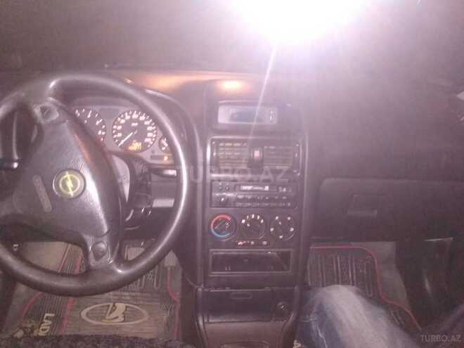 Opel Astra 1998, 400,000 km - 1.6 l - Bakı