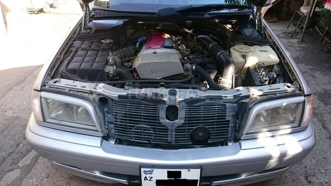 Mercedes C 230 1999, 320,000 km - 2.3 l - Bakı