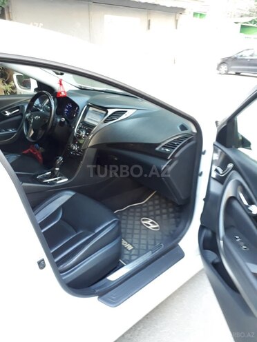 Hyundai Azera 2013, 107,577 km - 2.4 л - Bakı