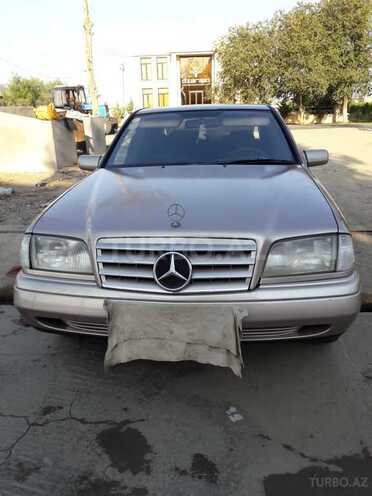 Mercedes C 220 1993, 256,000 km - 2.2 l - Cəlilabad