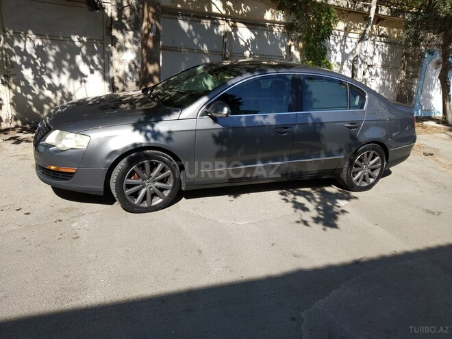 Volkswagen Passat 2005, 210,000 km - 2.0 l - Sumqayıt