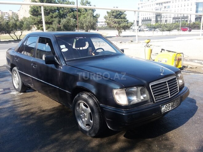 Mercedes E 200 1987, 593,000 km - 2.0 л - Bakı