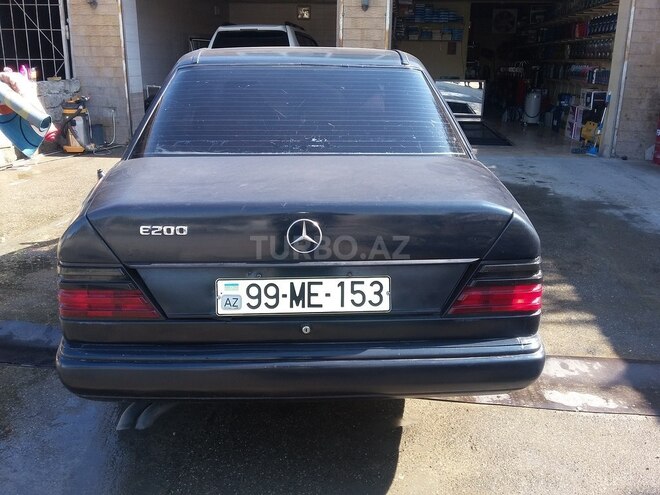 Mercedes E 200 1987, 593,000 km - 2.0 л - Bakı