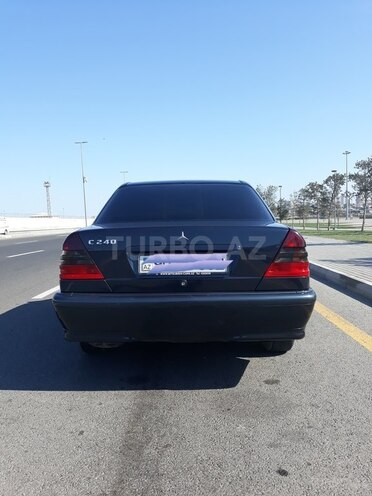 Mercedes C 240 2000, 238,000 km - 2.4 l - Bakı