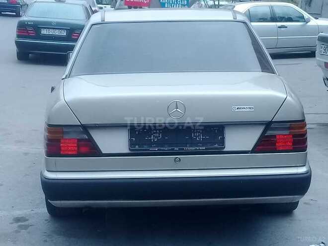 Mercedes E 300 1990, 260,000 km - 3.0 л - Bakı