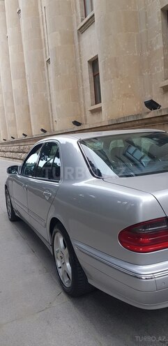 Mercedes E 280 1999, 202,004 km - 2.8 l - Bakı