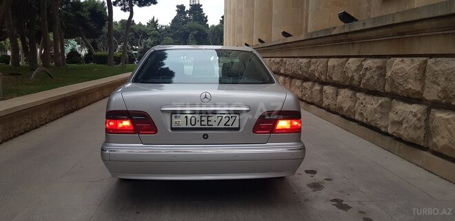 Mercedes E 280 1999, 202,004 km - 2.8 l - Bakı