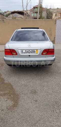 Mercedes E 200 1998, 210,000 km - 2.0 л - Bakı