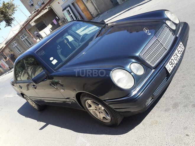Mercedes E 200 1996, 166,453 km - 2.0 l - Bakı