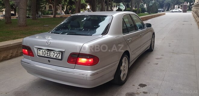 Mercedes E 280 1999, 202,000 km - 2.8 l - Bakı