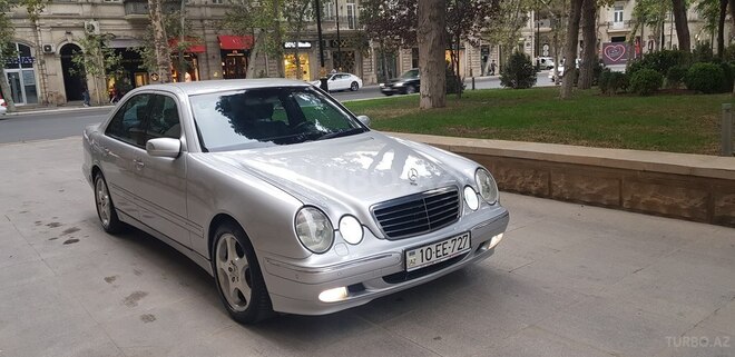 Mercedes E 280 1999, 202,000 km - 2.8 l - Bakı