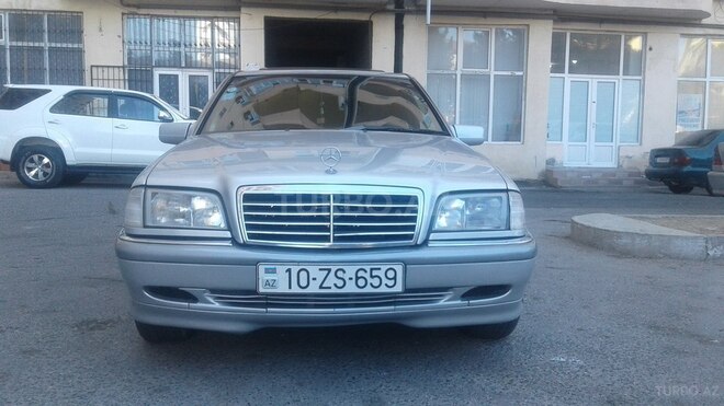 Mercedes C 180 1999, 375,000 km - 2.4 l - Balakən