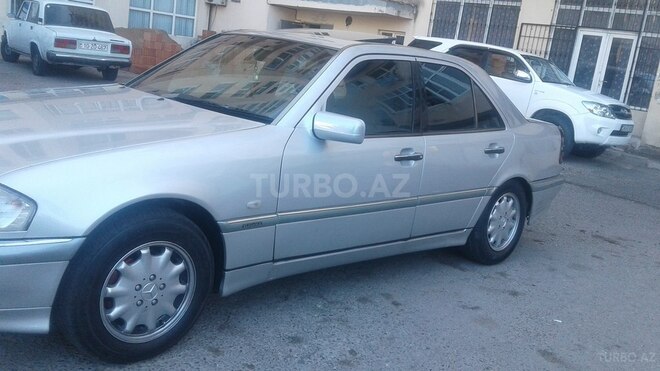 Mercedes C 180 1999, 375,000 km - 2.4 l - Balakən