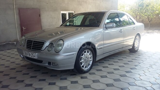Mercedes E 270 2000, 612,321 km - 2.7 l - Biləsuvar