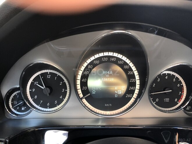 Mercedes E 350 2010, 126,729 km - 0.4 l - Bakı