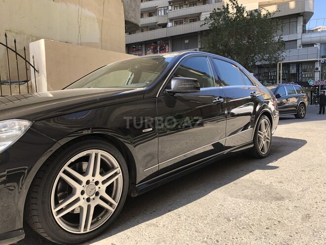 Mercedes E 350 2010, 126,729 km - 0.4 l - Bakı