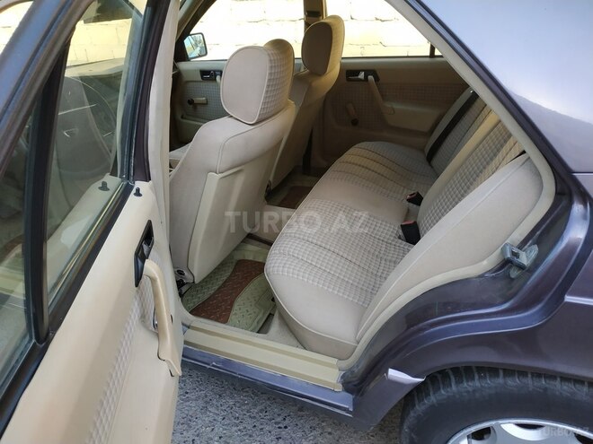 Mercedes 190 1993, 390,000 km - 2.0 l - Bakı