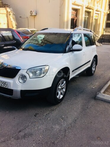 Skoda Yeti 2012, 183,540 km - 1.2 l - Bakı
