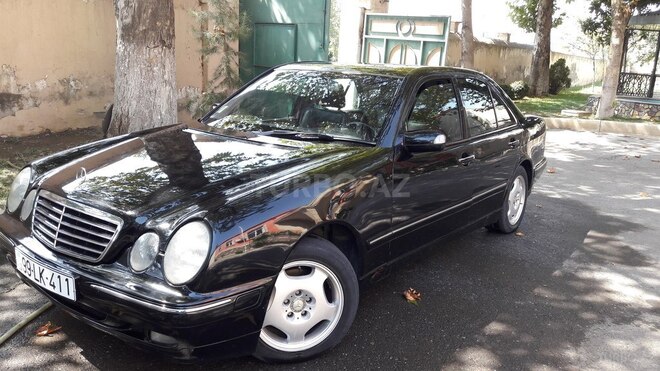 Mercedes E 320 2001, 261,000 km - 3.2 l - Tərtər