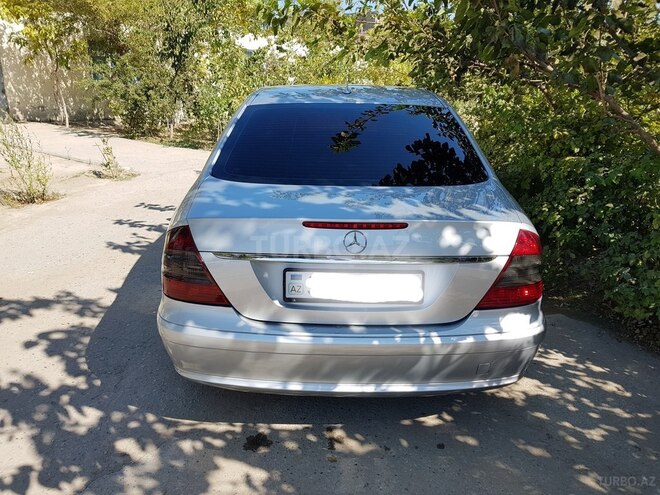 Mercedes E 220 2006, 210,000 km - 2.2 l - Bakı