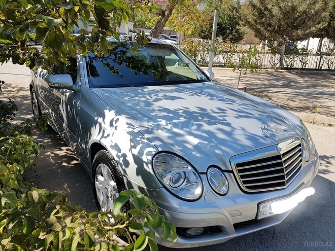 Mercedes E 220 2006, 210,000 km - 2.2 l - Bakı