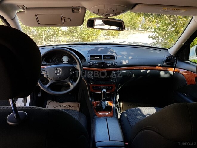 Mercedes E 220 2006, 210,000 km - 2.2 l - Bakı