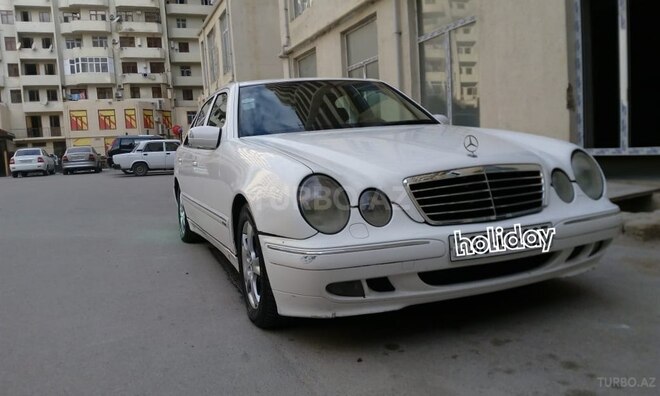 Mercedes E 270 2001, 522,000 km - 2.7 l - Bakı