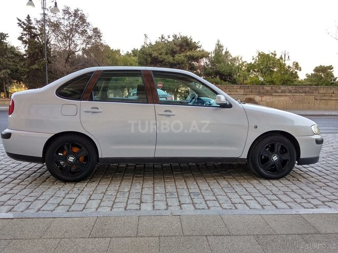 SEAT  2002, 189,127 km - 1.6 l - Bakı